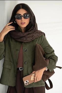 اصول طلایی ست کردن رنگ شال و روسری با لباس: